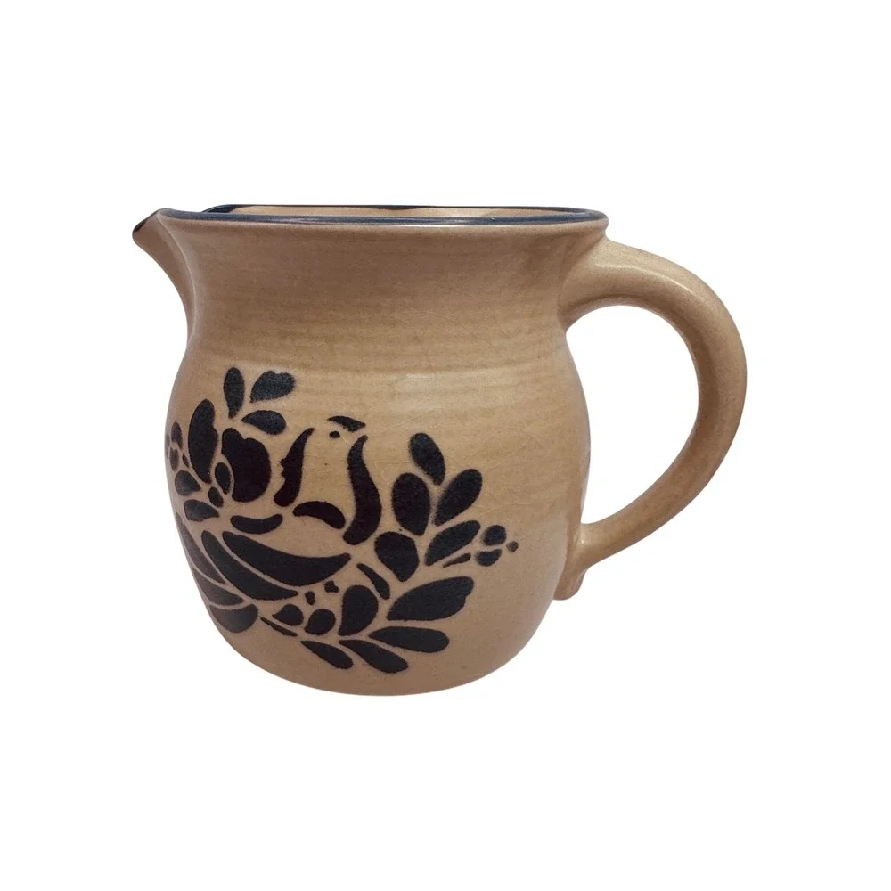 Pfaltzgraff Yorktowne Stoneware Pitcher 48 oz Blue Bird Floral Tan‎ 550 Vintage